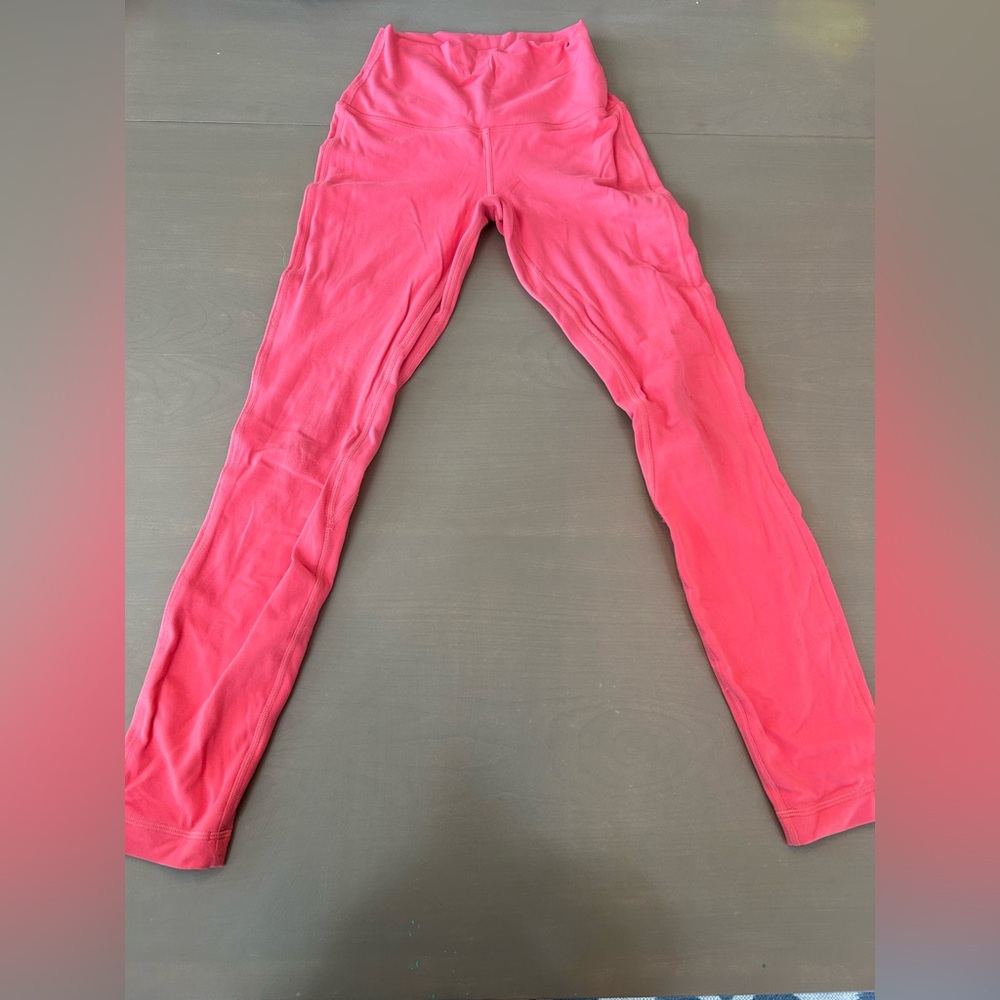 Lululemon peach leggings